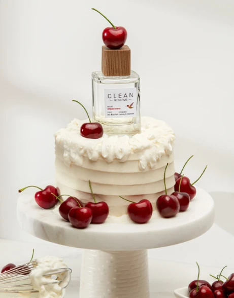 Clean Reserve Wipped Cherry woda perfumowana